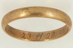 Ehering von Kurt Greischel, Gravur: F. K. 23.11.20