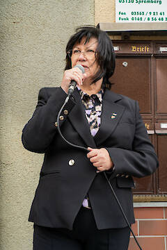 Bürgermeisterin Herntier bei ihrem Grußwort